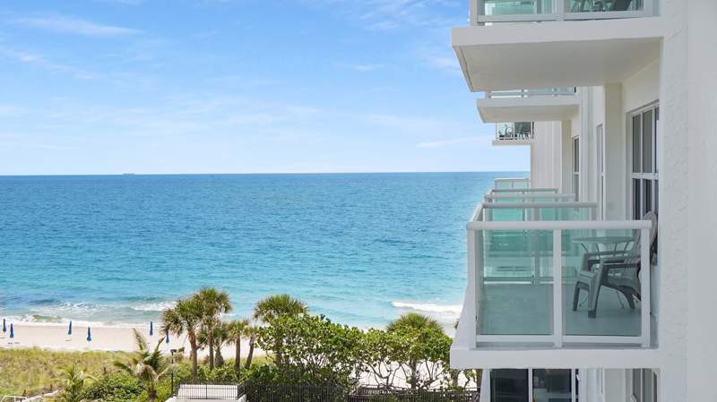 1 bedroom Condominium at 3550 Galt Ocean Drive #508, riviera condo, Fort Lauderdale — photo 2