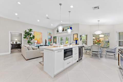 6854 Rienzo Street, Lake Worth FL - photo 14 of 47