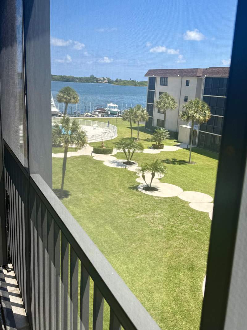 2 bedroom Condominium at 2424 N Federal Highway #407, Inlet Harbor Club Condo, Boynton Beach — photo 4