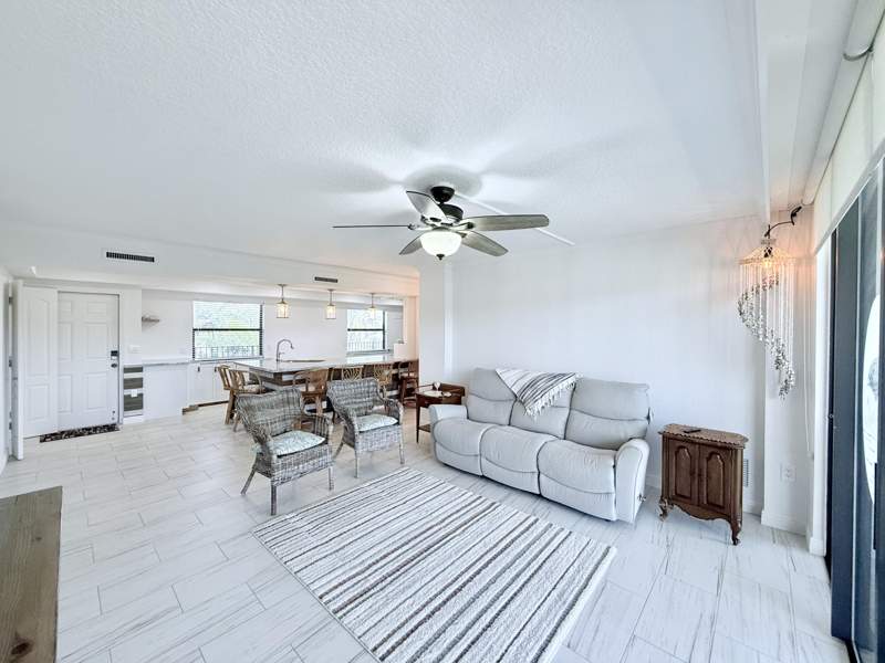 2 bedroom Condominium at 2424 N Federal Highway #407, Inlet Harbor Club Condo, Boynton Beach — photo 5