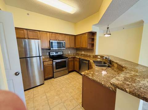 9849 Baywinds Drive #8304, West Palm Beach FL - photo 12 of 17