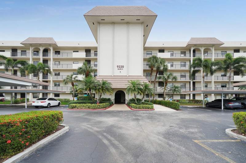 2 bedroom Condominium at 9220 SW 14th Street #3503, Patios Of Boca Barwood Condo, Boca Raton — photo 2