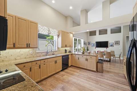 16197 Villa Vizcaya Place, Delray Beach FL - photo 21 of 54