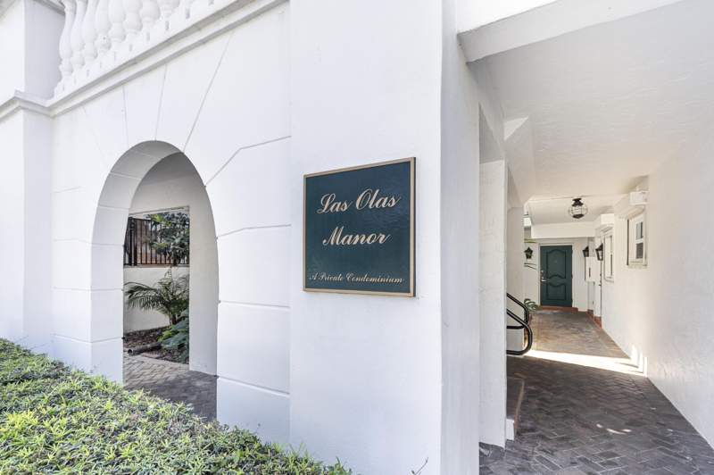 1 bedroom Condominium at 1212 SE 2nd Court #303, Las Olas Manor 2 Condo, Fort Lauderdale — photo 2