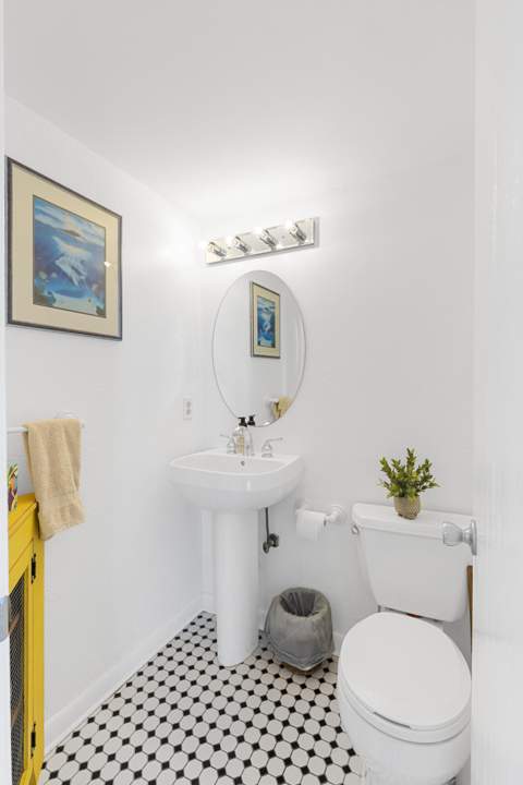 1212 SE 2nd Court #303, Fort Lauderdale FL - photo 24 of 30