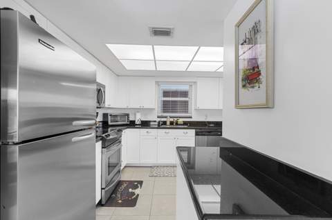 1212 SE 2nd Court #303, Fort Lauderdale FL - photo 8 of 30