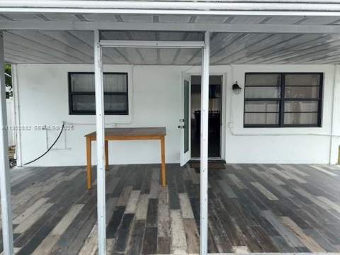 4741 SW 25th Terrace, Dania Beach FL - photo 11 of 12