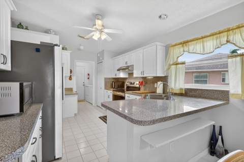 6656 Picante Circle, Fort Pierce FL - photo 19 of 48