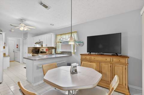 6656 Picante Circle, Fort Pierce FL - photo 20 of 48