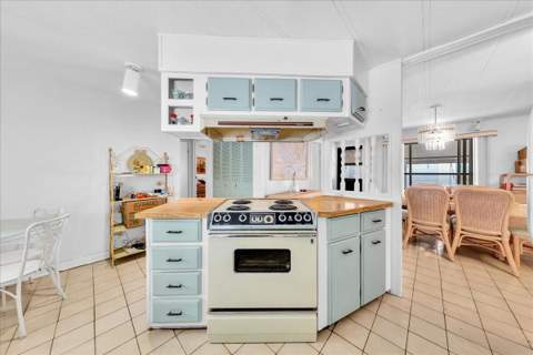 252 NW 53rd Court, Deerfield Beach FL - photo 20 of 46