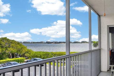 1502 S Lakeside Drive #214, Lake Worth Beach FL - photo 22 of 57