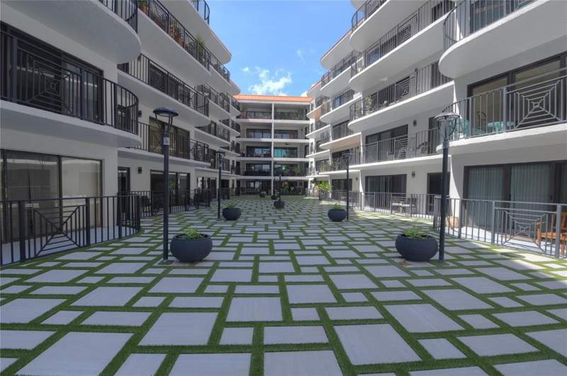 2 bedroom Condominium at 2029 N Ocean Boulevard #209, Tradewinds By The Sea Condo, Fort Lauderdale — photo 4