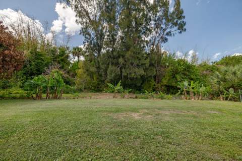 320 Chamberlain Boulevard, Fort Pierce FL - photo 13 of 61