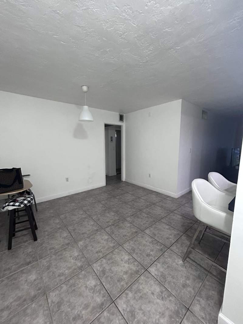 1 bedroom Condominium at 7300 NW 17th Street #121, Omega Condo No 4, Plantation — photo 5