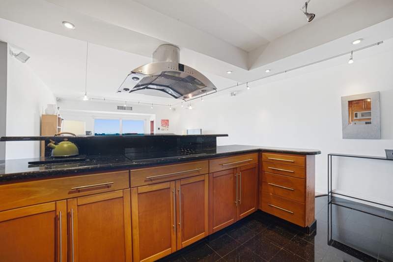 1 bedroom Condominium at 1625 SE 10th Avenue #Unit 905, Runaway Bay Condo, Fort Lauderdale — photo 4