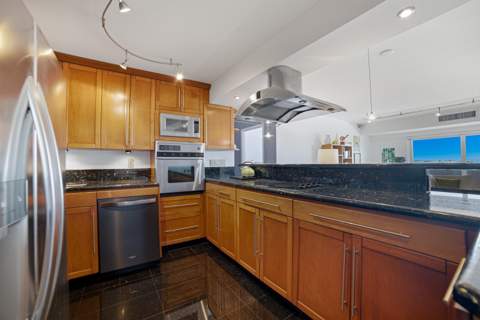 1625 SE 10th Avenue #Unit 905, Fort Lauderdale FL - photo 7 of 34