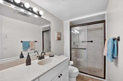 202 Wellington D, West Palm Beach FL - photo 14 of 38
