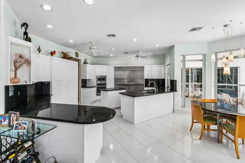 7173 Montrico Drive, Boca Raton FL - photo 15 of 59