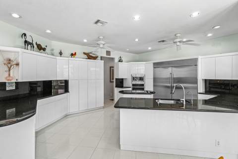 7173 Montrico Drive, Boca Raton FL - photo 16 of 59