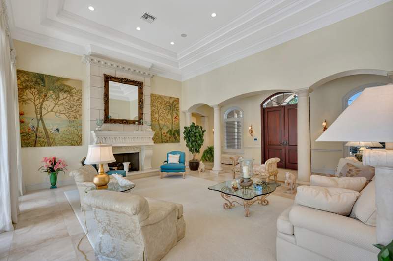 5 bedroom Single Family Residence at 469 Mariner Drive, Admirals Cove, Jupiter — photo 5