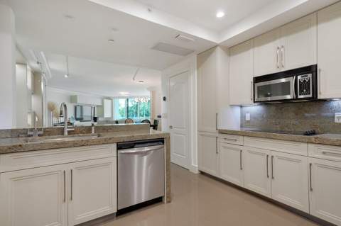 550 SE Mizner Boulevard #B209, Boca Raton FL - photo 20 of 78