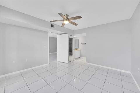 1713 Whitehall Drive #103, Davie FL - photo 23 of 28