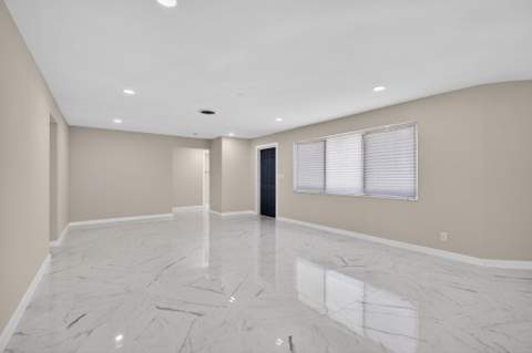 9361 SE Duncan Street, Hobe Sound FL - photo 13 of 92