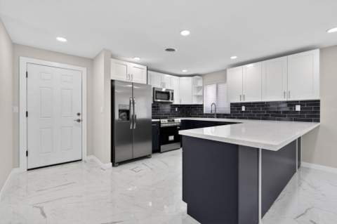 9361 SE Duncan Street, Hobe Sound FL - photo 19 of 92