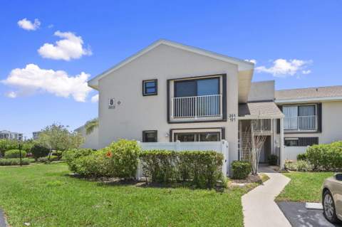 3209 S Lakeview Circle #8-101, Hutchinson Island FL - photo 24 of 51