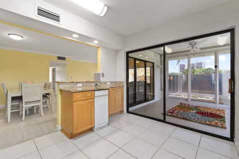 3209 S Lakeview Circle #8-101, Hutchinson Island FL - photo 10 of 51