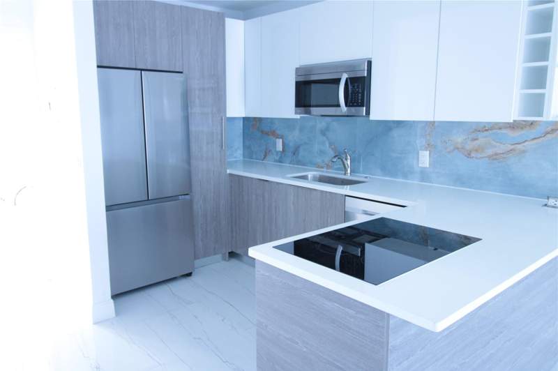 1 bedroom Stock Cooperative at 600 Layne Boulevard #119, Pasadena Garden Apartments Co-Op, Hallandale Beach — photo 3