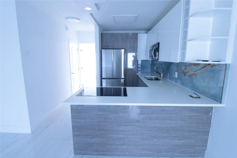1 bedroom Stock Cooperative at 600 Layne Boulevard #119, Pasadena Garden Apartments Co-Op, Hallandale Beach — photo 4