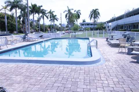 600 Layne Boulevard #119, Hallandale Beach FL - photo 12 of 14