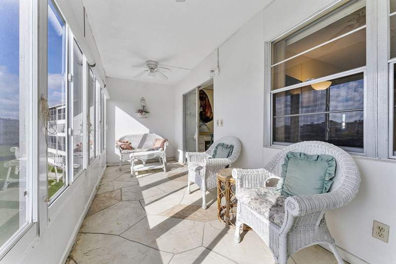 2 bedroom Condominium at 3027 Guildford B, Guildford, Boca Raton — photo 3