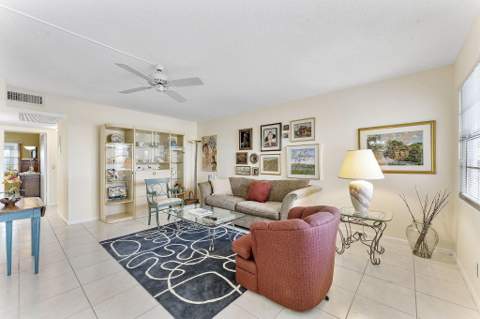 3027 Guildford B, Boca Raton FL - photo 9 of 38