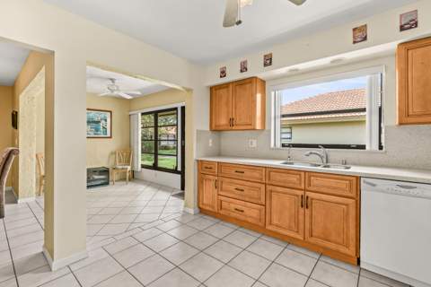 4625 Rosewood Tree Court #A, Boynton Beach FL - photo 15 of 27