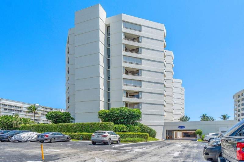 2 bedroom Condominium at 3560 S Ocean Boulevard #809, Thirty Five Sixty Condo, South Palm Beach — photo 2
