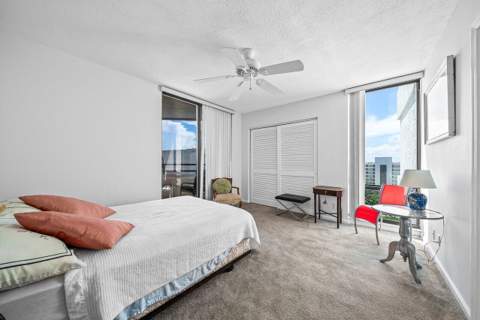 3560 S Ocean Boulevard #809, South Palm Beach FL - photo 15 of 39