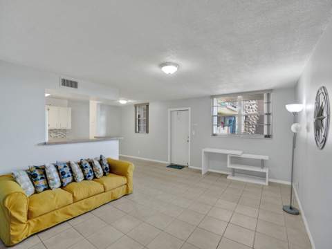 1811 Jefferson Street #404, Hollywood FL - photo 7 of 26