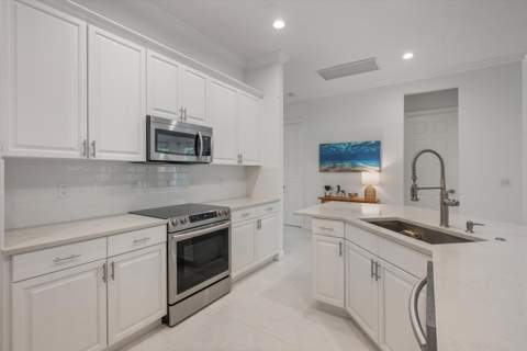 2920 Twin Oaks Way, Wellington FL - photo 16 of 36