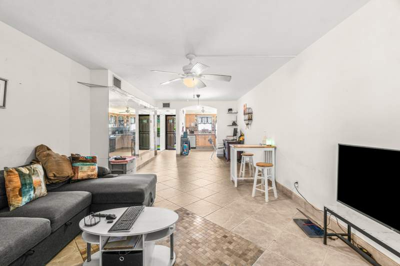 1 bedroom Condominium at 750 SE 6th Avenue #125, South Garden Condo Of Deerfield, Deerfield Beach — photo 3