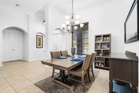 4972 Forest Dale Drive, Lake Worth FL - photo 6 of 30