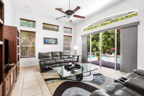 4972 Forest Dale Drive, Lake Worth FL - photo 14 of 30