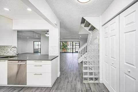 3335 Carambola Circle, Coconut Creek FL - photo 8 of 54