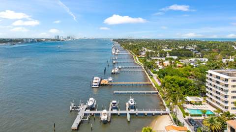 250 Bradley Place #606, Palm Beach FL - photo 7 of 8