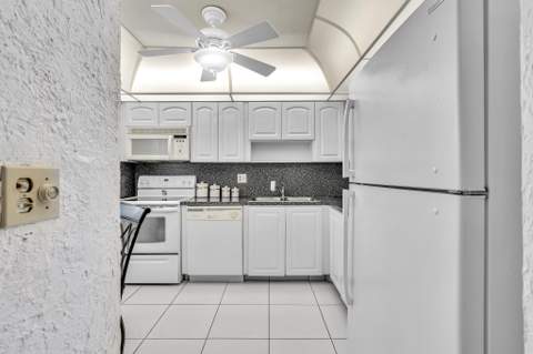 6670 Royal Palm Boulevard #110, Margate FL - photo 6 of 56