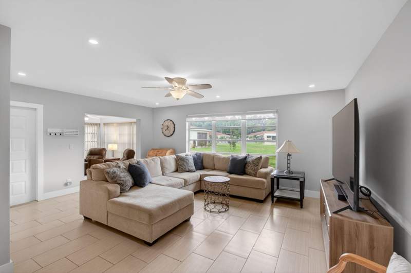 2 bedroom Villa at 5250 NW 3rd Court #A, High Point Of Delray, Delray Beach — photo 4
