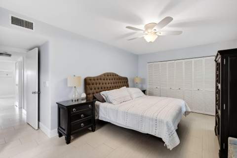 5250 NW 3rd Court #A, Delray Beach FL - photo 10 of 24