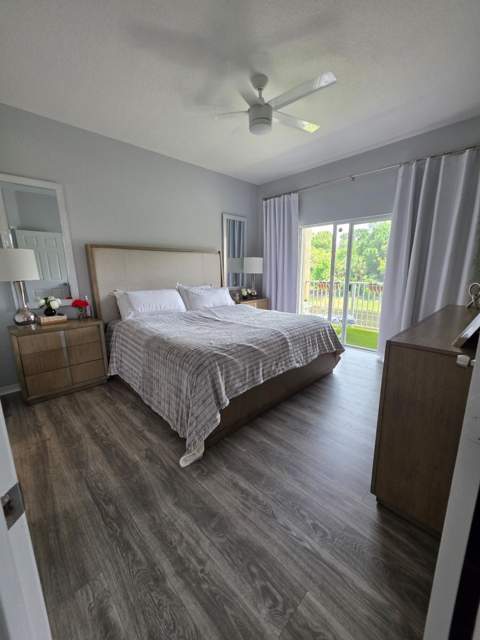 1560 SE Hampshire Way #204, Stuart FL - photo 9 of 40