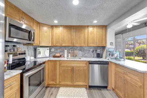 66 Capri B, Delray Beach FL - photo 8 of 62